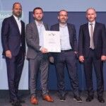 ALC 2024 Vorarlberg: 2. Platz Großbetriebe an Getzner Textil AG aus Bludenz, v.l: Vorarlbergs Wirtschaftslandesrat Marco Tittler, Getzner Textil-CFO Martin Frick und CTO Hannes Tschofen sowie Thomas Hinteregger, TÜV AUSTRIA-Geschäftsstellenleiter Vorarlberg. (C) G. Peroutka